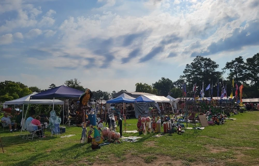 Jewett Flea Market in Jewett Pictures